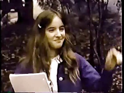 Vollbusige eingeölt stieg in ihren Mund und gab sich der Muschi hin sexfilme mit reifen frauen kostenlos