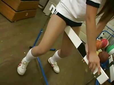 gleich nach dem Rauchen kostenlose sexbilder von reifen frauen nutzte er ein krebskrankes Mädchen aus.