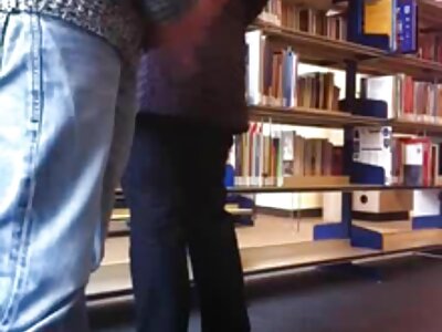 In der gratis pornofilme mit reifen frauen Vaginalöffnung zog Jock die Brünette an den Rand des Pools