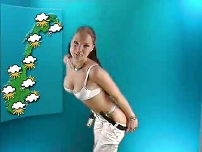 Blaues Mädchen mit dem Gefühl, mit einem Fremden zu ficken sex mit reifen deutschen frauen