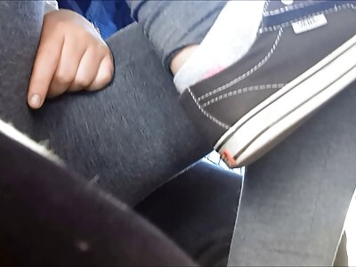 Fick ein Mädchen mit einem Kuss in einem reife frauen porno kostenlos interview