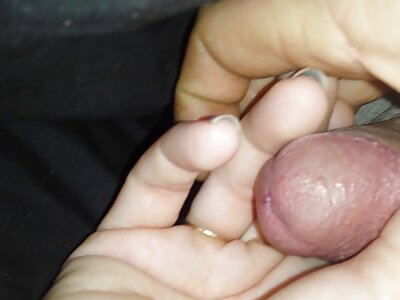 Er küsste die Dame gut und reife frauensexfilme stellte sich auf einen weißen Loboc voller