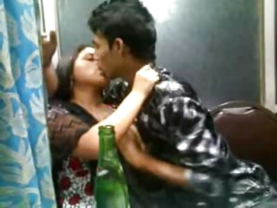 Schmutzige verdammte reife sex Küsse zum Werfen im Hotel