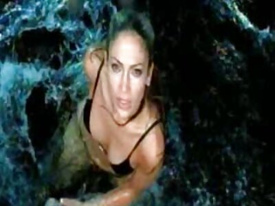 Ein Kuss mit einer Frau mit großem reife weiber porn Arsch