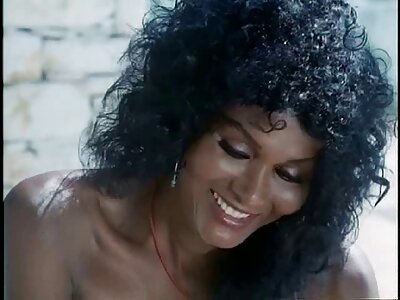 Liebespaare kostenlose pornos mit älteren frauen küssen sich gut mit Krebs